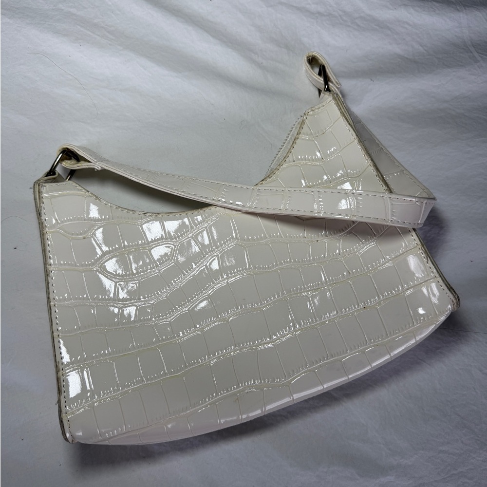 SHEIN Glossy Crocodile-Pattern Shoulder Bag